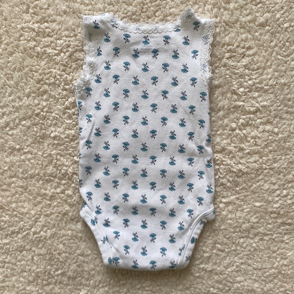 *EUC* Carter’s Baby Girl Sleeveless Floral Print Lace Trimmed Onesies (5-Pack) - Picture 9 of 16